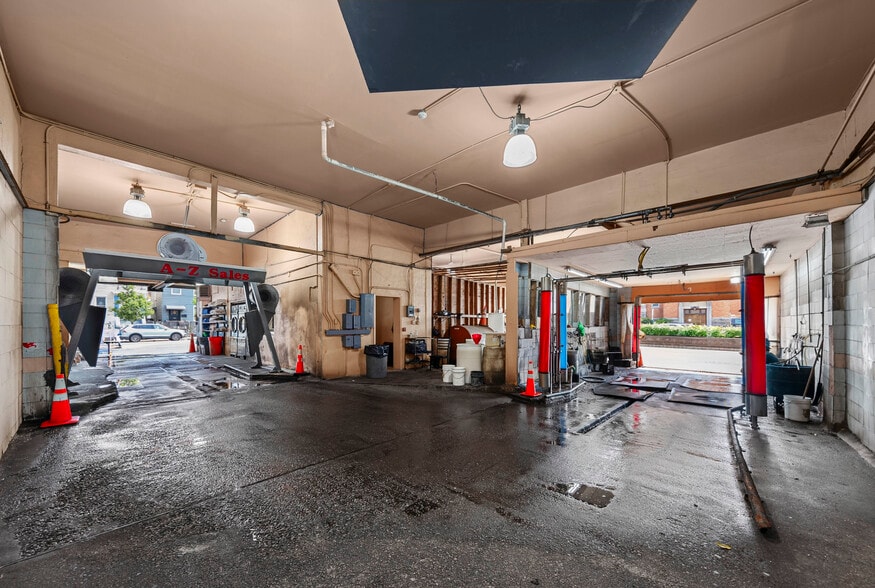 More Photos Of 709 Central Ave, Union City Industrial For Sale