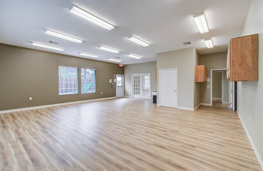 More Photos Of 19647 River Bottom Rd, Katy Daycare Center For Sale