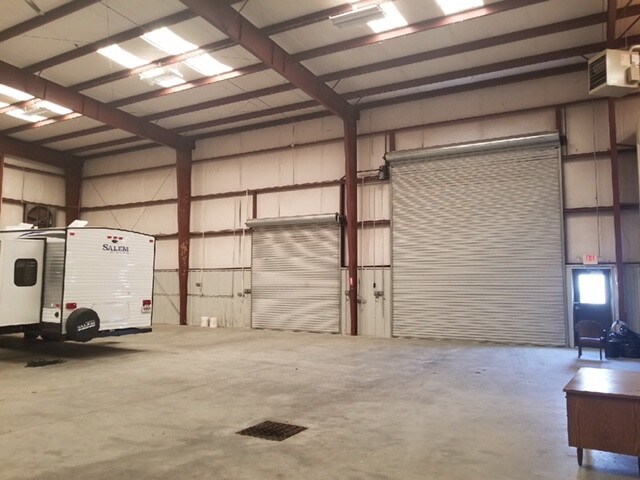 More Photos Of 229 Confederate Ave, Jasper Warehouse For Lease