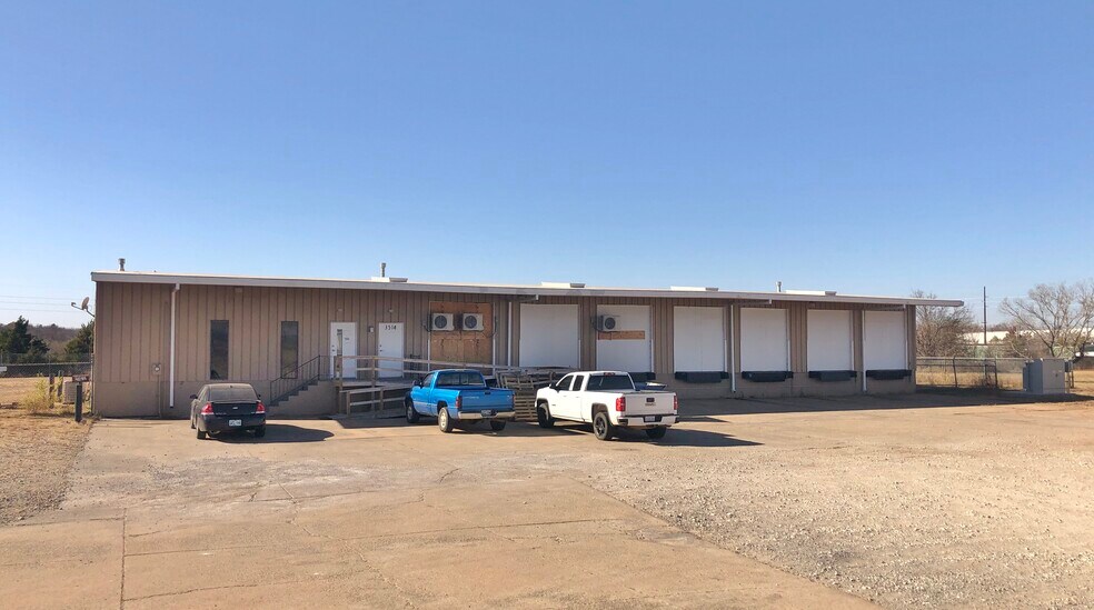 More Photos Of 3514 N Park Dr, Stillwater Truck Terminal For Sale