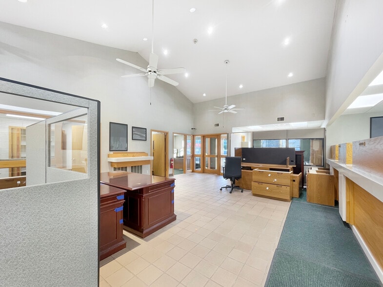 More Photos Of 176 Lovell Ave, Ebensburg Bank For Sale