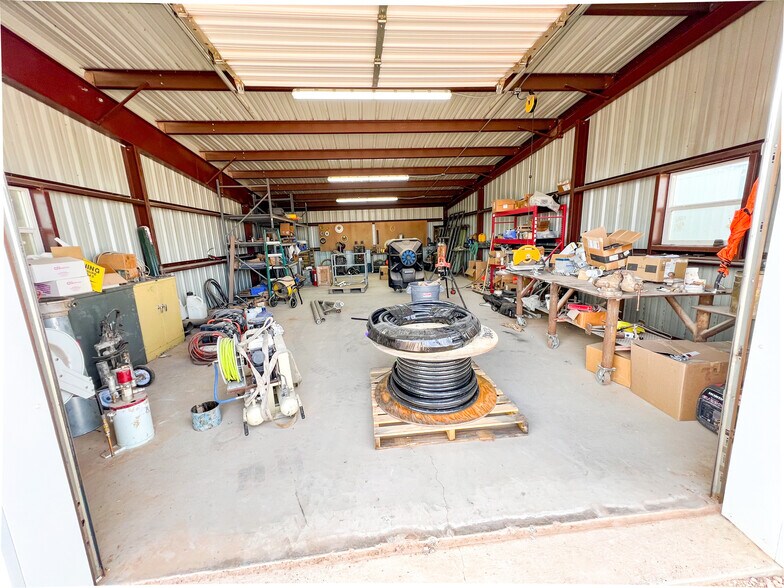 More Photos Of 3115 Francis Ave, Midland Industrial For Lease