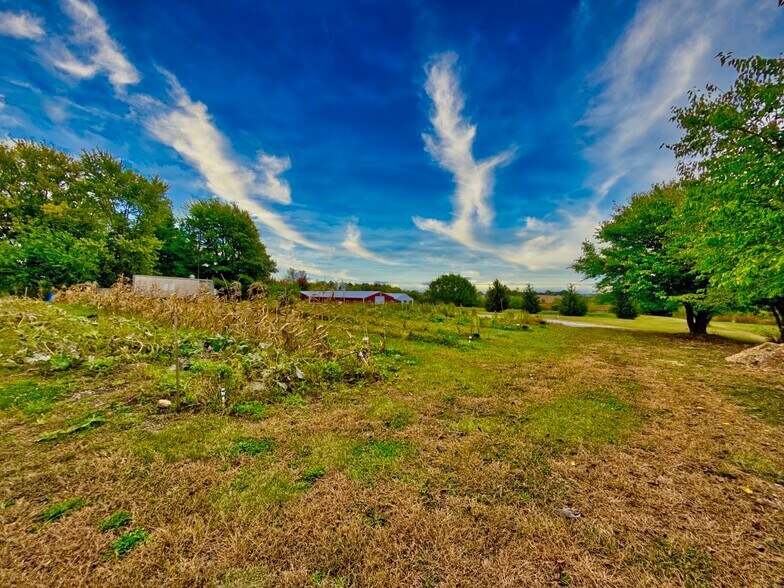 More Photos Of 4N250 State Route 47, Maple Park Restaurant For Sale