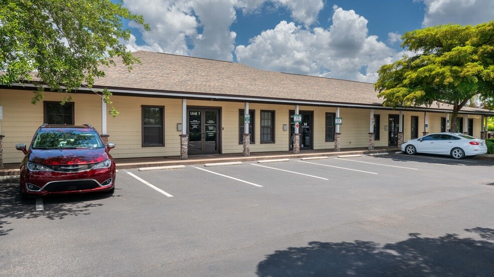 More Photos Of 2429 Manatee Ave E, Bradenton Medical For Lease