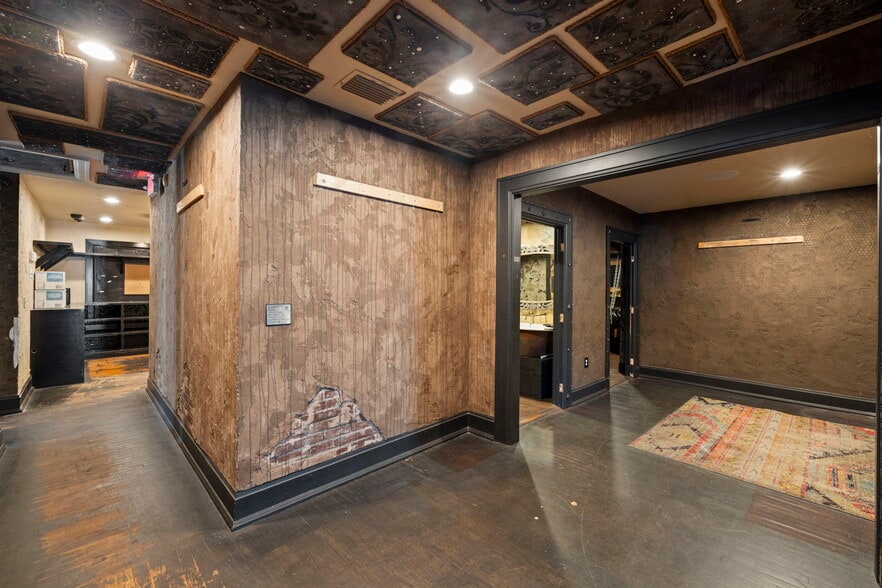 More Photos Of , Tampa General Retail For Sale