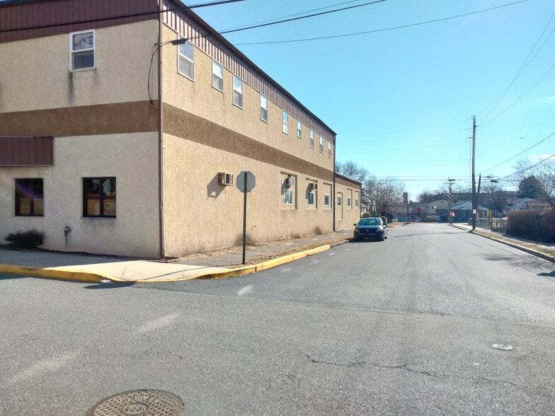 More Photos Of 200 N Washington St, Boyertown Manufacturing For Sale