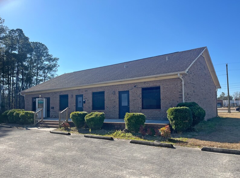 Primary Photo Of 13 Governors Rd SE, Winnabow General Retail For Lease
