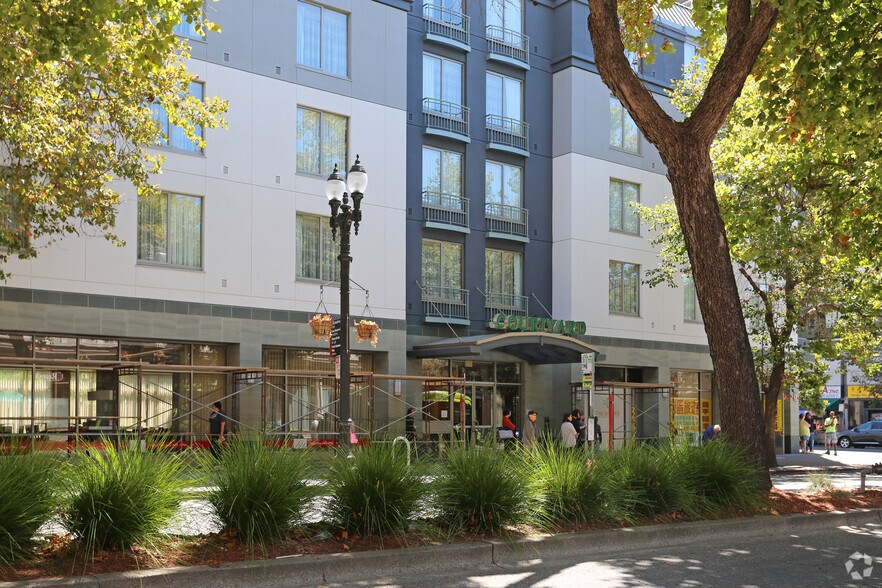 More Photos Of 988 Broadway, Oakland Hotel For Lease