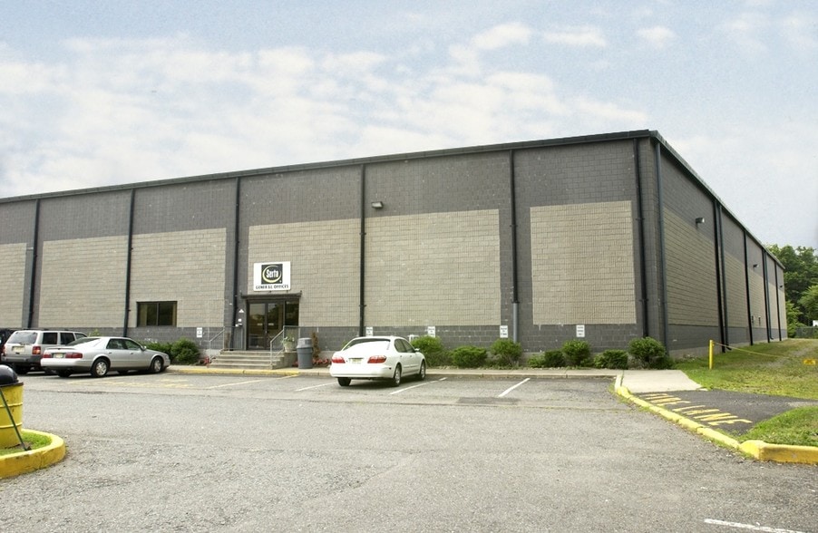 More Photos Of 2001 Lower Rd, Linden Warehouse For Lease