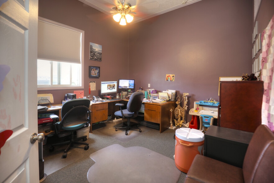 More Photos Of 310 Pine Ave, Goleta Warehouse For Sale