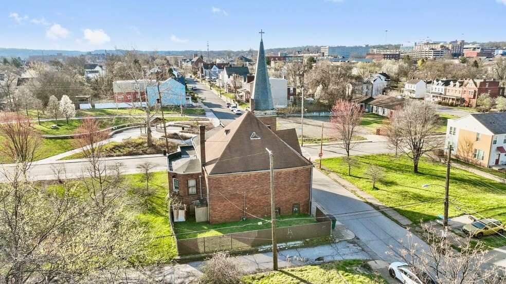 More Photos Of 301 Larimer Ave, Pittsburgh Religious Facility For Sale
