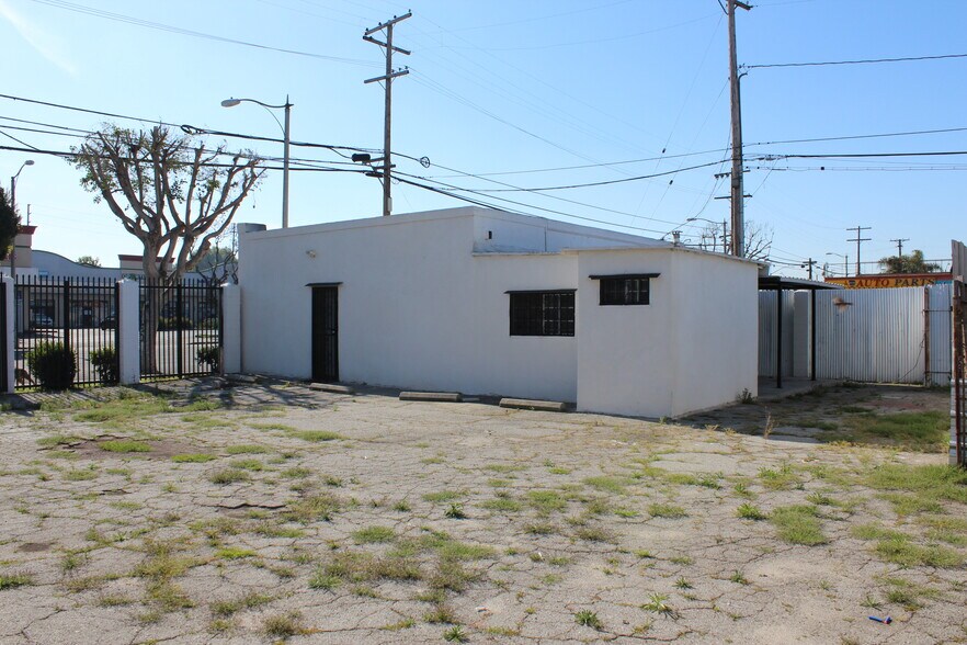 More Photos Of , Compton General Retail For Sale