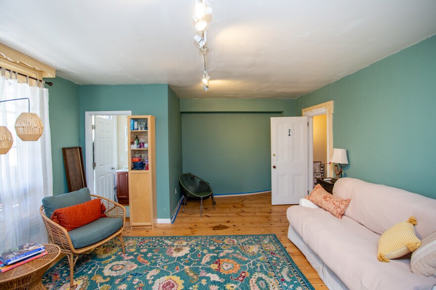 More Photos Of 45 Bridge St, Lambertville Storefront Retail Office For Sale