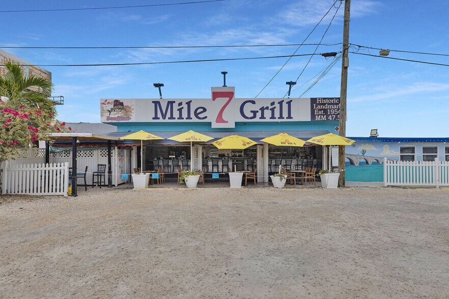 Primary Photo Of 1240 Overseas Hwy, Marathon Restaurant For Sale