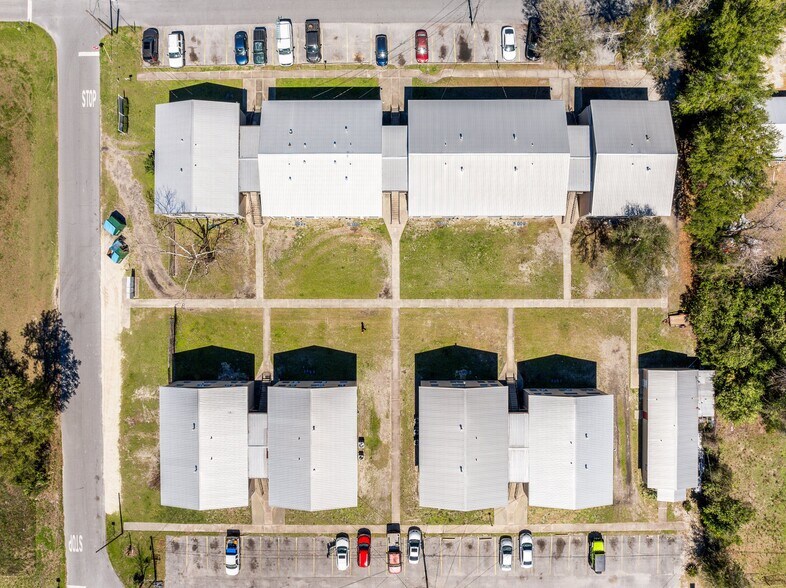 More Photos Of 3510 and 3536 St John St, Panama City Multifamily For Sale