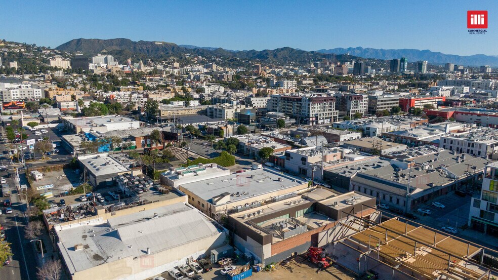 More Photos Of 1033 N Sycamore Ave, Los Angeles Flex For Lease