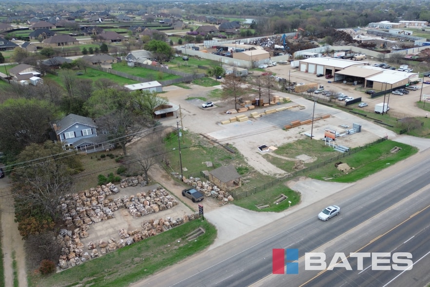 More Photos Of 3708 N Highway 77, Waxahachie Office Residential For Sale