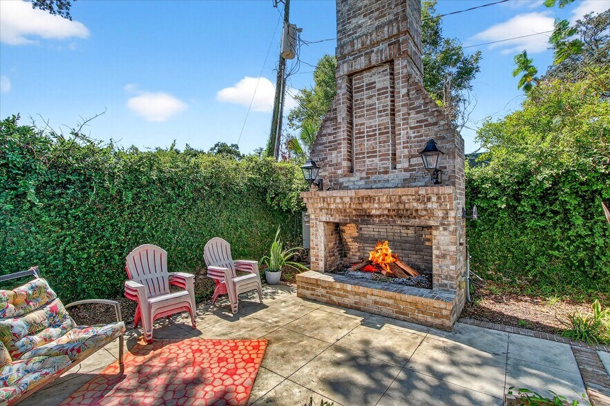 More Photos Of 1611 Glenn Swetman St, Biloxi Specialty For Sale