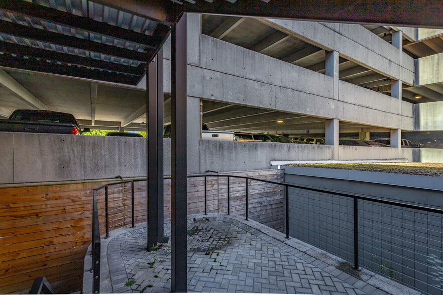 More Photos Of 109 E 7th St, Chattanooga Office For Lease