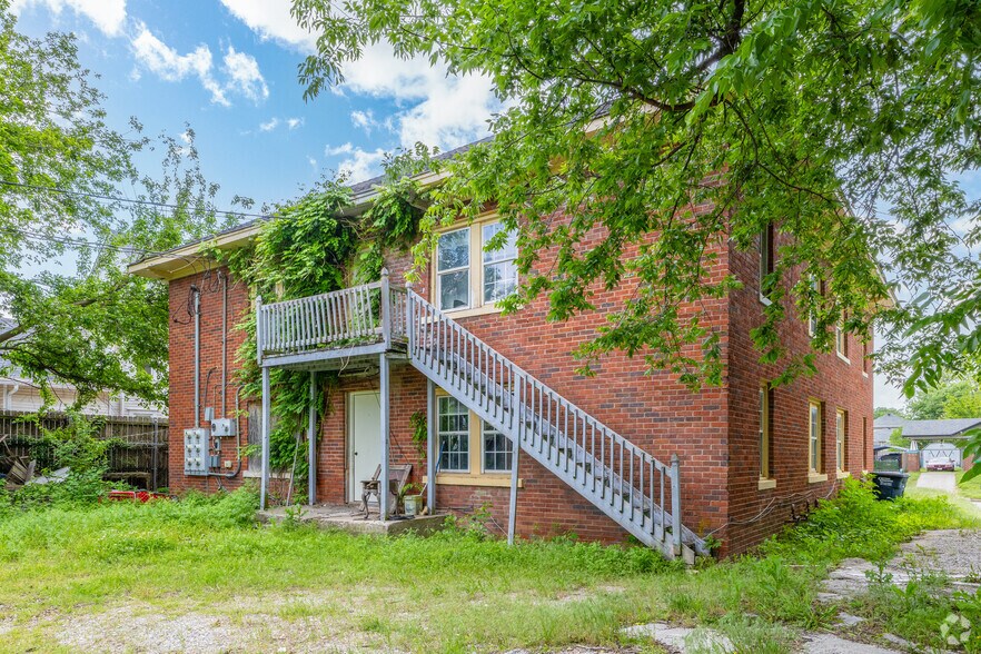 More Photos Of 661 N Park Ave, Shawnee Apartments For Sale