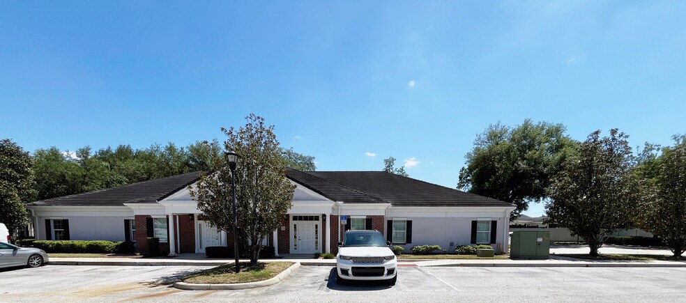 Primary Photo Of 1383 Providence Rd, Brandon Medical For Sale