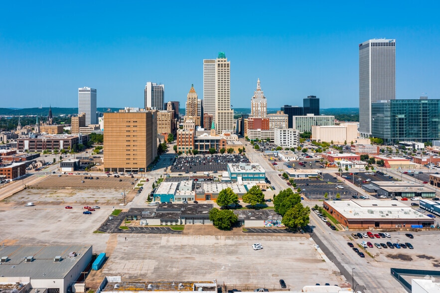 More Photos Of 411 S Frankfort Ave S, Tulsa Service For Lease