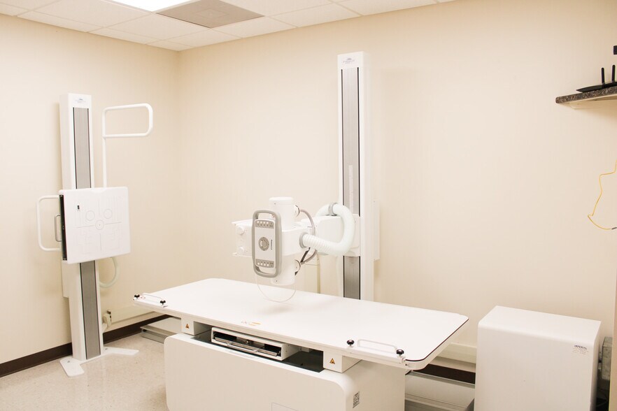 More Photos Of 2151 Homer Rd, Commerce Medical For Lease