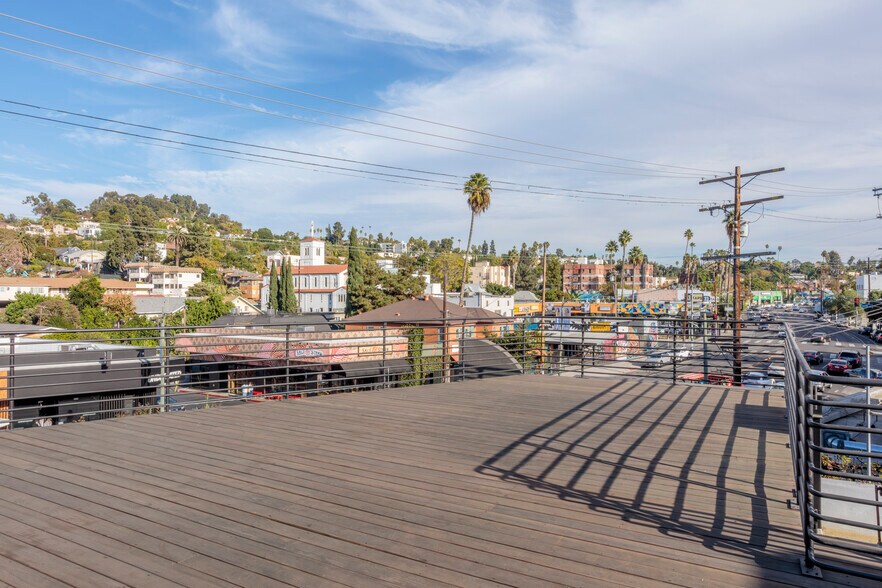 Primary Photo Of 3828 W Sunset Blvd, Los Angeles Unknown For Lease