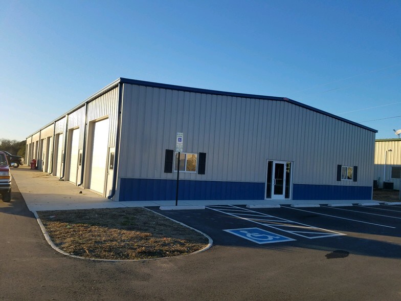 More Photos Of 2362 Lanier Rd, Rockville Warehouse For Lease