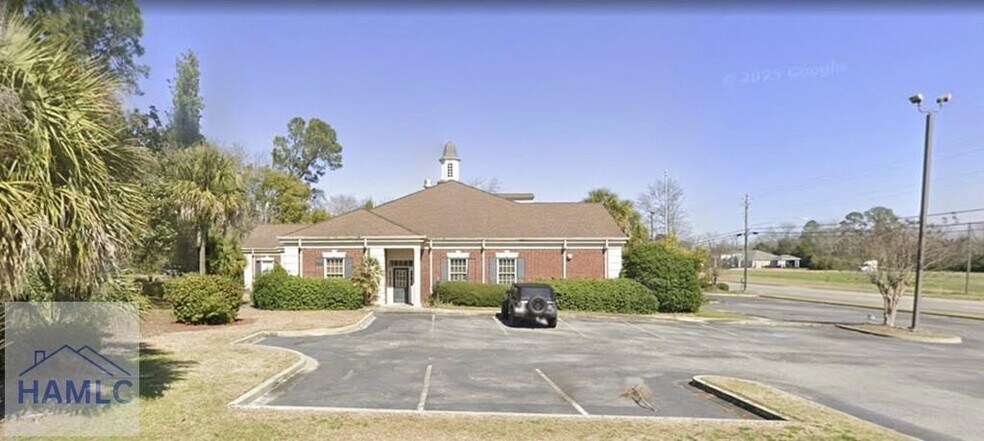 More Photos Of 718 S Veterans Blvd, Glennville Medical For Sale