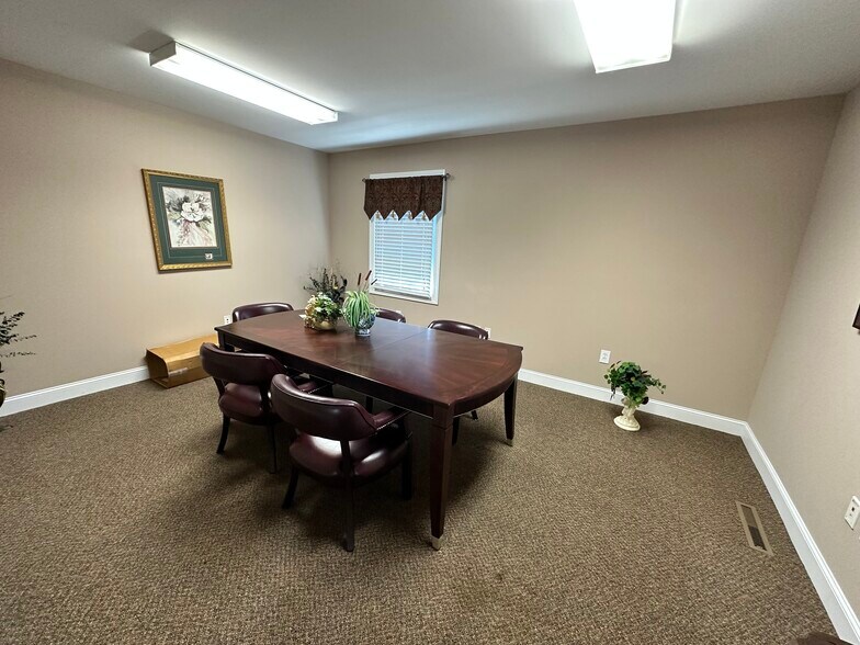 More Photos Of 1714 Dale Earnhardt Blvd, Kannapolis Office For Sale