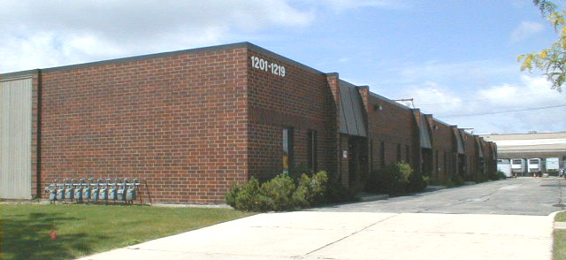 Primary Photo Of 1201-1219 Paramount Pky, Batavia Warehouse For Lease