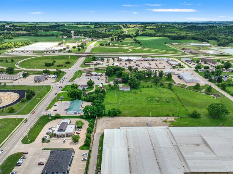 More Photos Of 1430 9th St SE, Dyersville Land For Sale