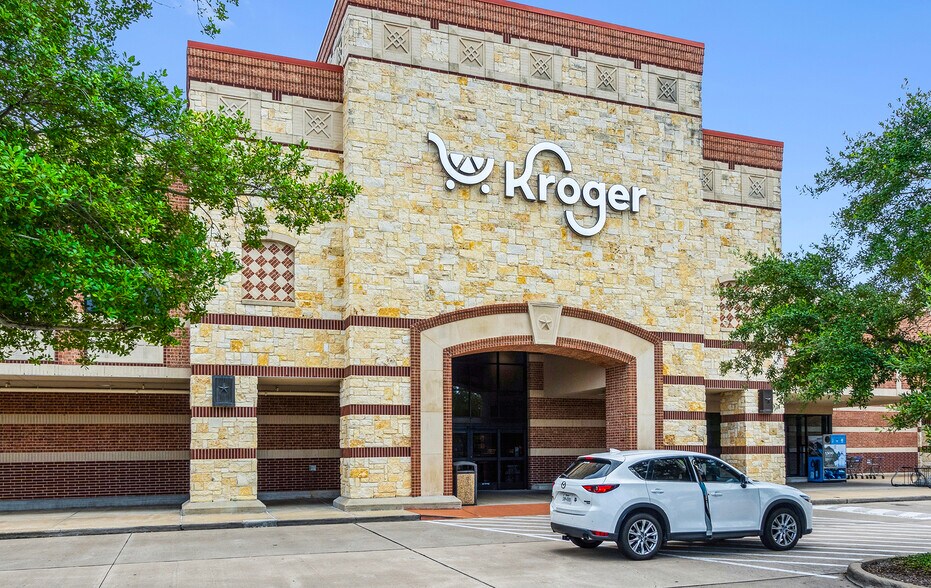 More Photos Of 22010-22150 Westheimer Pky, Katy Unknown For Lease