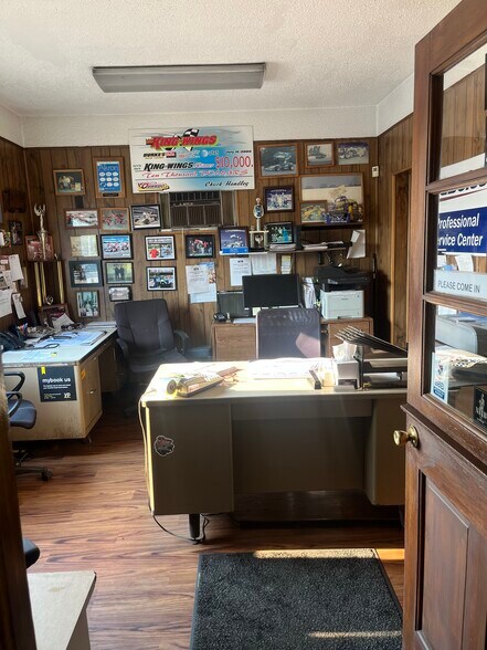 More Photos Of 225 S Seiberling St, Akron Industrial For Sale