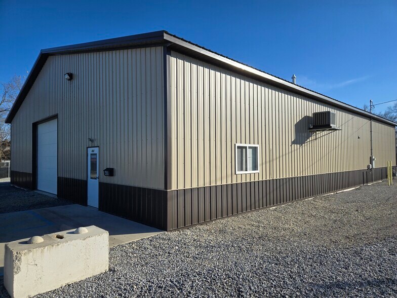 More Photos Of 408 Findlay Rd, Lima Industrial For Sale