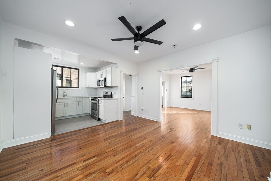 More Photos Of 2907 Summit Ave, Union City Industrial For Sale