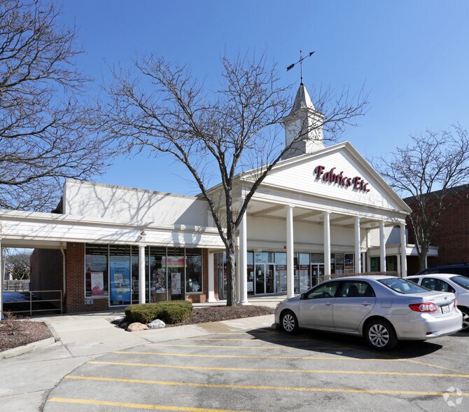 More Photos Of 1075-1151 S York Rd, Bensenville Unknown For Lease