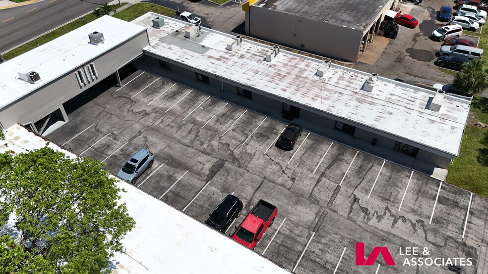 More Photos Of 2333 N State Road 7, Margate Medical For Lease