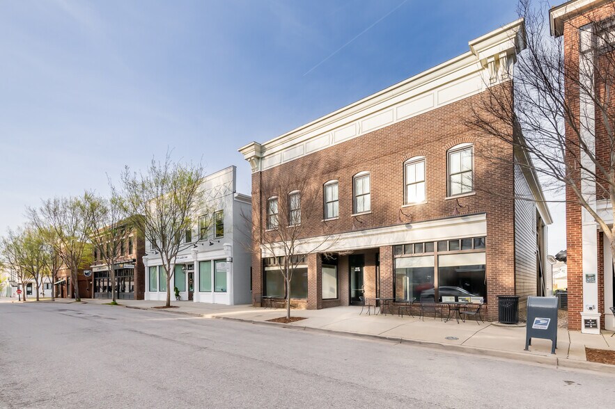 More Photos Of 10612-10614 Meeting St, Prospect Storefront Retail Office For Lease