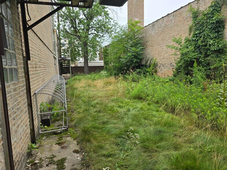 More Photos Of 5638 N Western Ave, Chicago Apartments For Sale