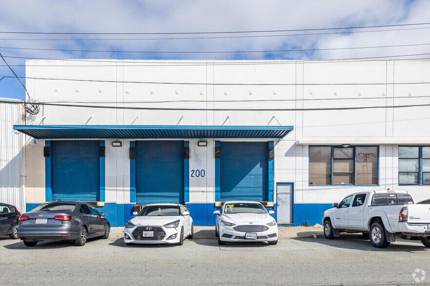 More Photos Of 180-222 Napoleon St, San Francisco Warehouse For Lease