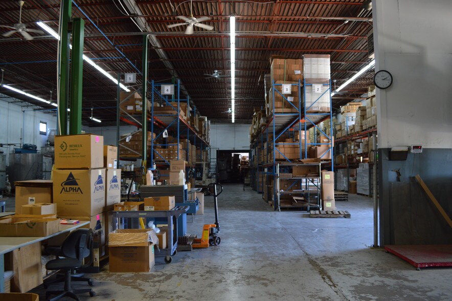 More Photos Of 4130 Senator St, Memphis Warehouse For Sale