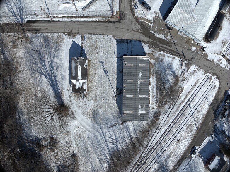 More Photos Of 101 W Shrader St, Liberty Manufacturing For Lease