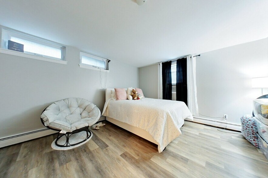 More Photos Of 575 N Main St, Fall River Apartments For Sale