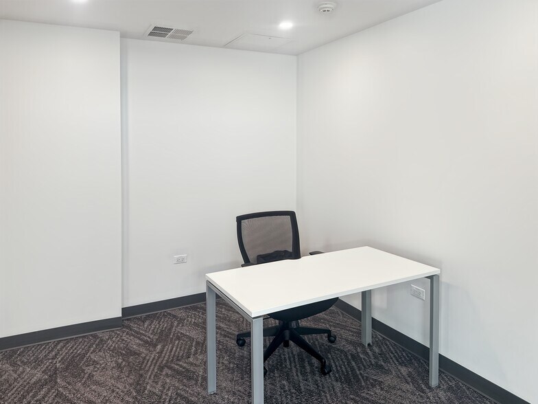 More Photos Of 9601 N Centennial Dr, Munster Coworking Space