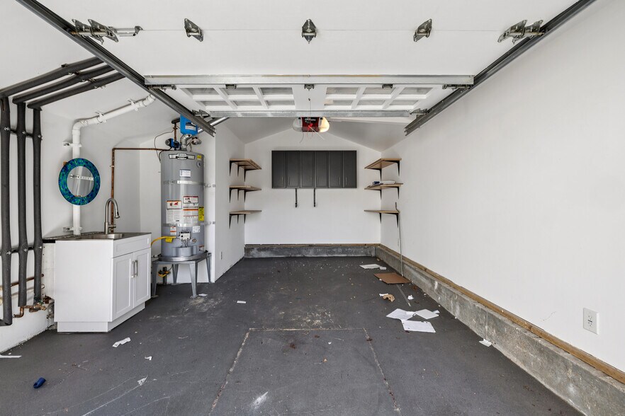 More Photos Of 917 Howard Ave, Burlingame Office Residential For Sale