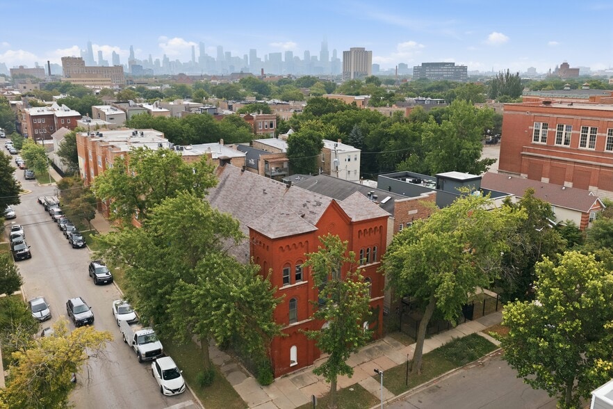 More Photos Of 1457 Talman Ave, Chicago Specialty For Sale