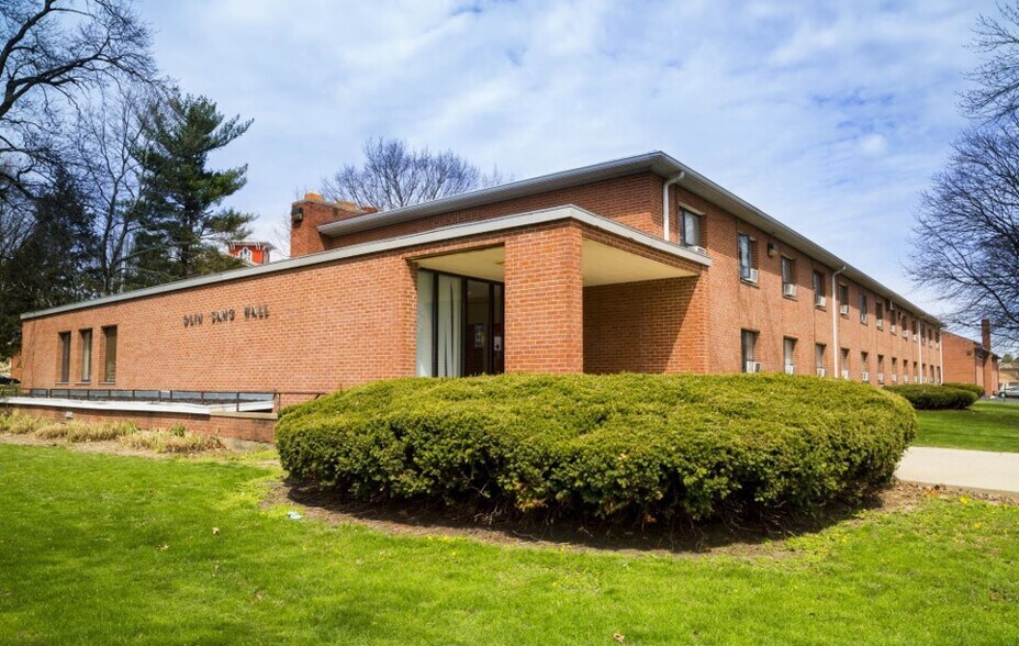More Photos Of 300 Keokuk St, Lincoln Land For Sale