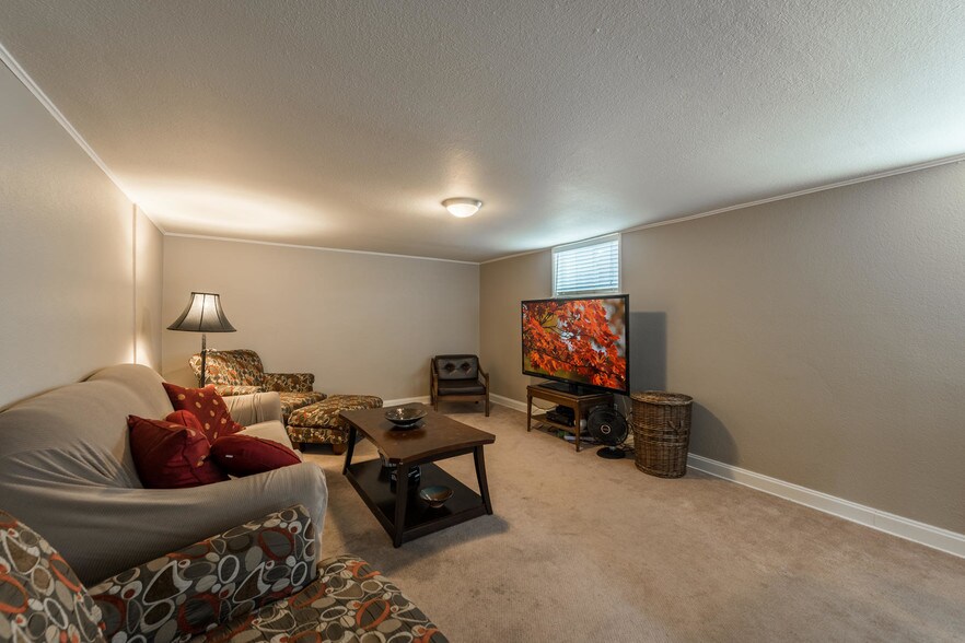 More Photos Of 2525-2527 S University Blvd, Denver Apartments For Sale